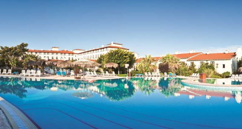 Hotel Portaventura El Paso - Includes Unlimited Access To Portaventura Park & 1 Access To Ferrari Land